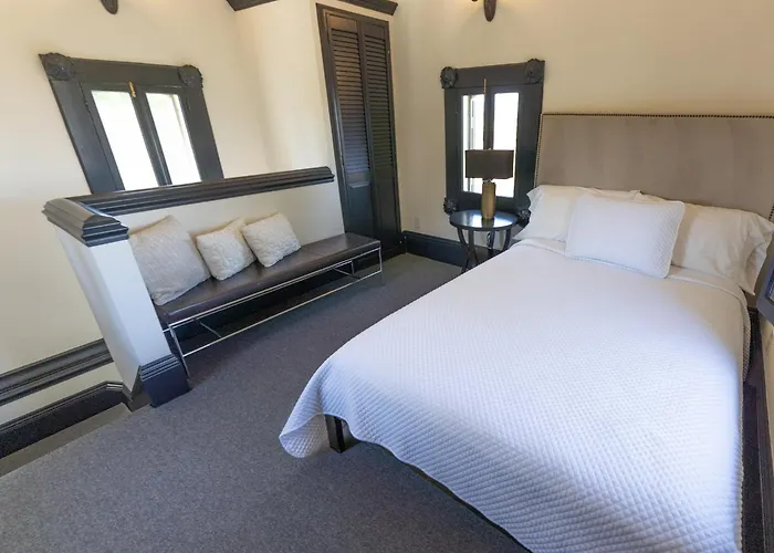 Inn At Park Winters